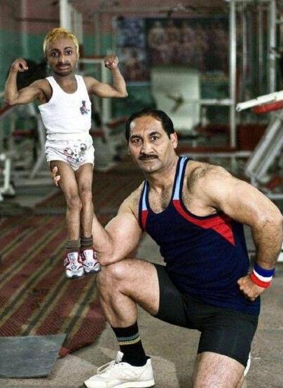 世界上最小的健身教练，印度侏儒男孩Adity身高80厘米