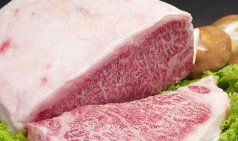 世界上最贵的牛肉，日本和牛肉100克要几百块！