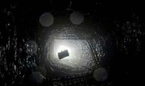 世界上最大最恐怖的银矿，800万生命葬身于波托西银都
