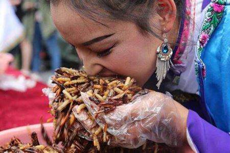 仡佬族最独特的吃虫节是怎么而来的?