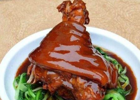 陕西人最爱吃的十道菜排名，葫芦鸡造型美观、奶汤锅子鱼味道鲜美