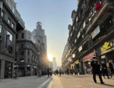 中国十大商业步行街排行榜，上海南京路、沈阳中街融汇了众多精华