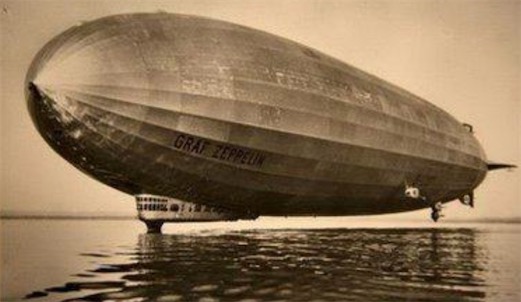 最早的军用飞艇 在1891年制造 总长128米 直径11.58米