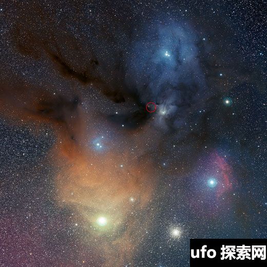 科学家最新在宇宙中发现过氧化氢存在的迹象，其掌握着宇宙水分子形成的主要线索