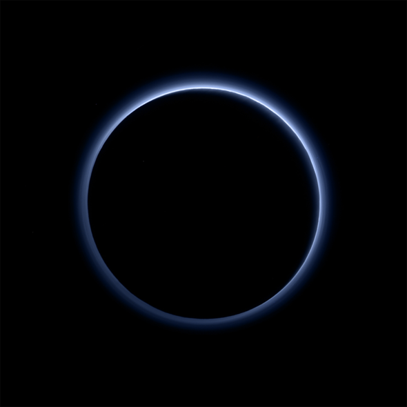 冥王星的稀薄大气可能会异常强劲