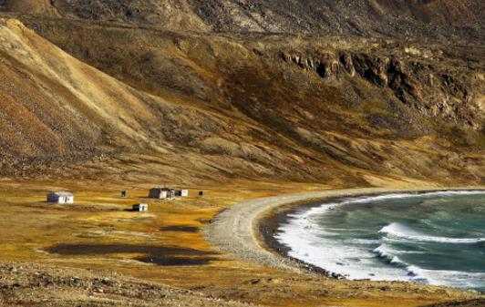 全球最大无人岛 德文岛5.5万平方公里寸草不生 酷似火星地表