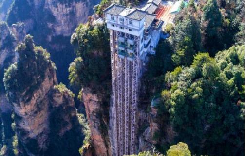 全球最大电梯 耗资1.2亿元 每小时运载量达4000人