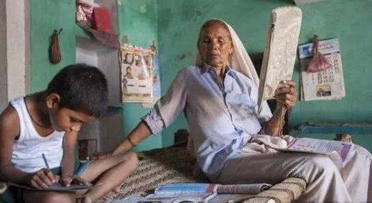 世界上年龄最大的母亲 印度74岁老太生下龙凤胎破纪录