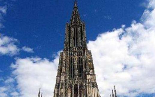 世界上最高的教堂 敏斯特大教堂高161米