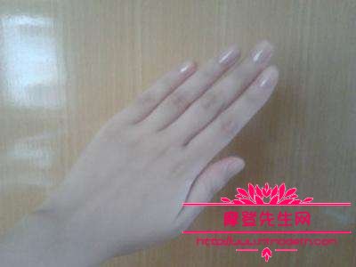 手指越是细长的女人命运如何，这样做你的手指也能轻松变细长