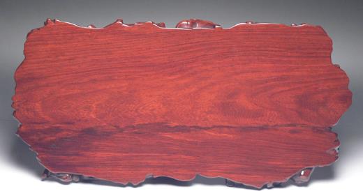 世界上最贵的木材紫檀木 适于制作家具和雕刻艺术品