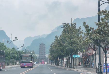 张家界要去玩几天合适（张家界不踩雷旅游攻略）