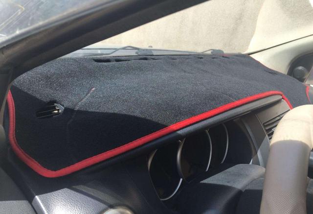 汽车中控台用什么样的避光垫（汽车中控台避光垫真的有用吗）(1)