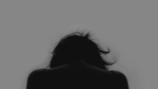 四大征兆识别早期抑郁症 我们如何对抗抑郁