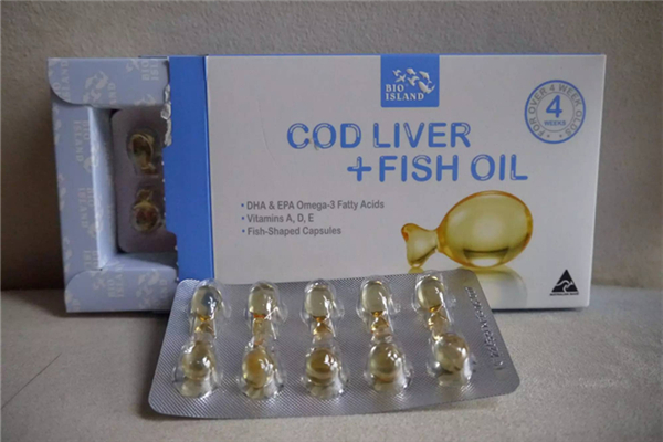 鱼肝油对眼睛的功效 鱼肝油对近视眼有帮助吗