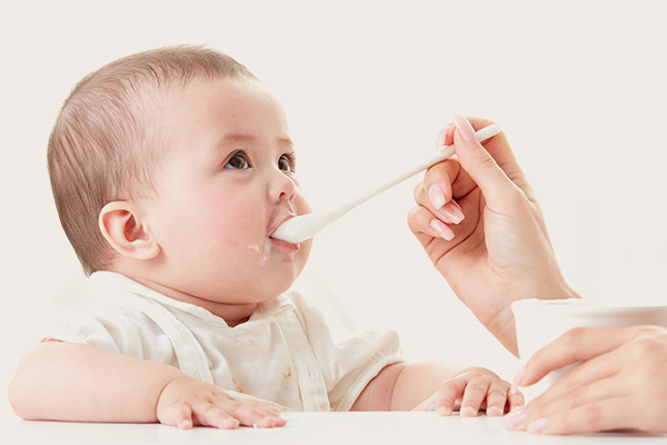 四个月婴儿米粉怎么选 补铁米粉是首选