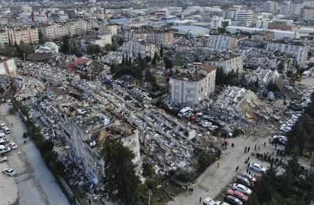过去25年世界上最致命的地震一瞥