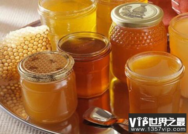 蜂蜜放了10年为什么还能吃 如何判断蜂蜜有没有发酵
