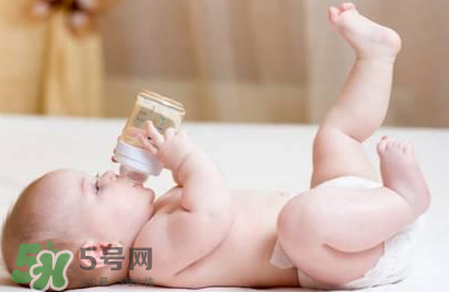 宝宝喝矿泉水好还是自来水好？宝宝喝哪种水好？