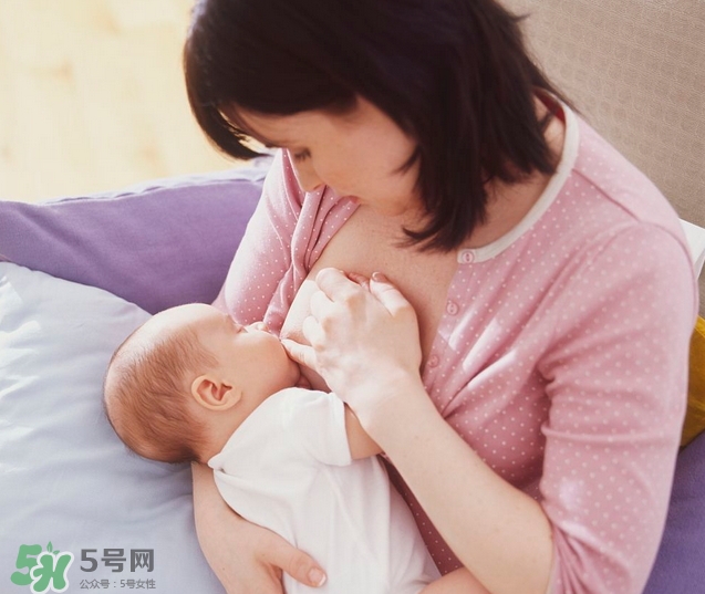 母乳喂养胸部会变形吗？如何避免产后乳房变形？