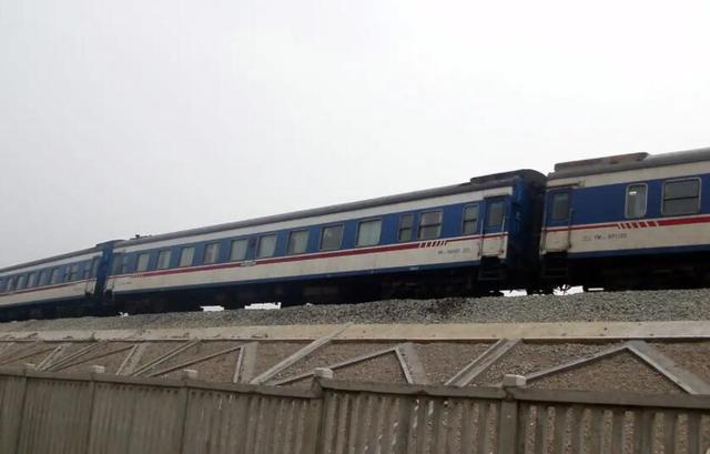 上海南站的普速火车将转移至松江南站上海南站的普速火车将转移至松江南站2