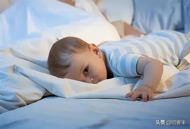 如何解决婴儿睡眠倒退期婴儿的睡眠倒退是怎么回事2