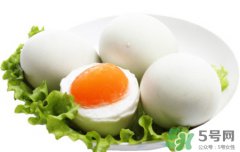 产妇一天吃几个鸡蛋为宜？产妇每天吃几个鸡蛋最合适？