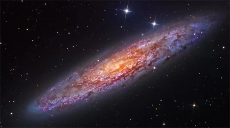 宇宙最大星系大到什么程度 银河系小得可怜（星系大小）