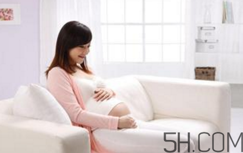 孕妇临产分娩的征兆有哪些？怀孕初期能久坐吗？