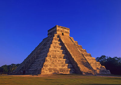 史上10未解的谜团古老玛雅金字塔