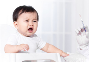 孩子吃退烧药不退烧是怎么回事 宝宝经常吃退烧药有什么影响