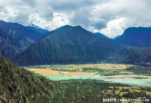 世界海拔最高的河流，雅鲁藏布江位于西藏