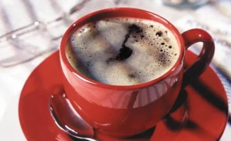 奶茶的咖啡因含量比咖啡还高吗 不能经常喝奶茶