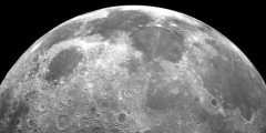 月球上的氦3等珍贵元素的发现，为人类解决能源危机提供了新的思路